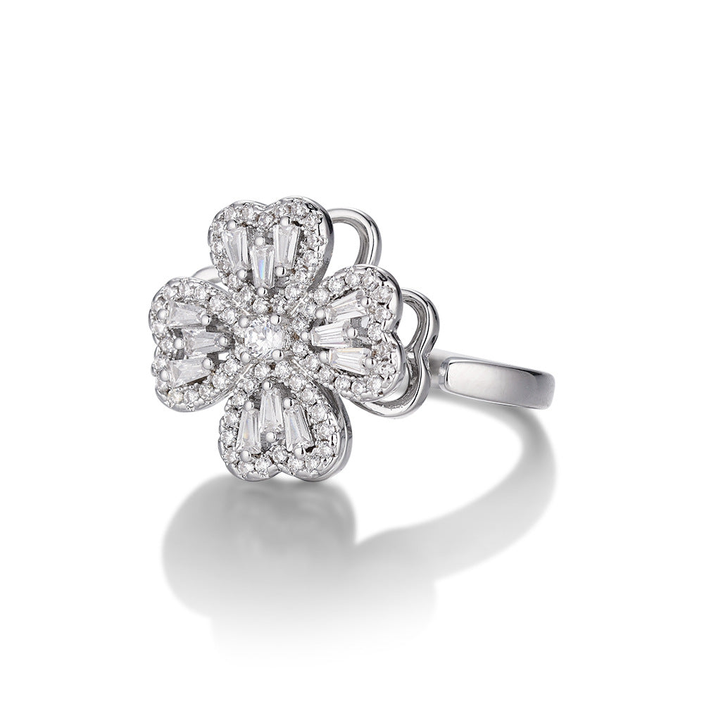 Anillo Trébol de la Fortuna Giratorio