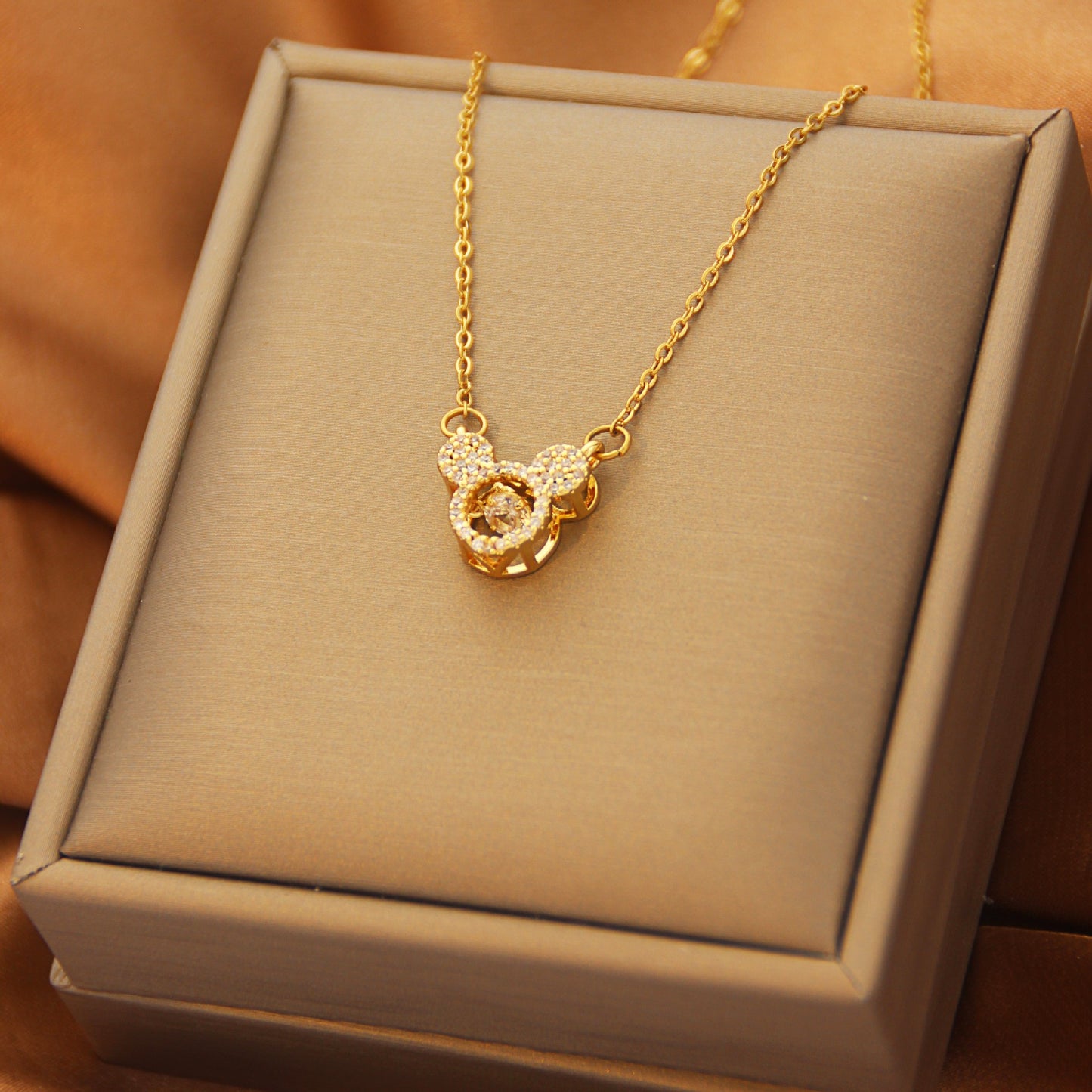 Collar Encanto de Mickey