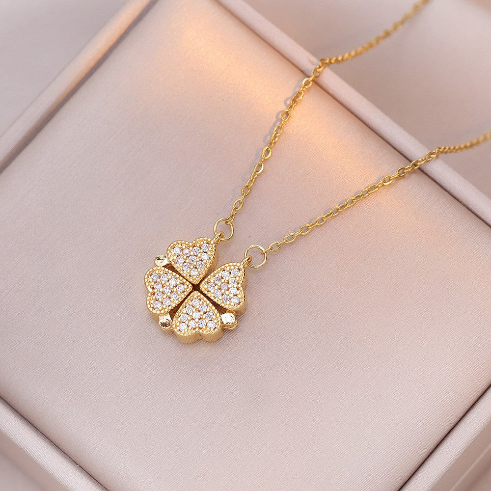 Collar Corazones en Flor