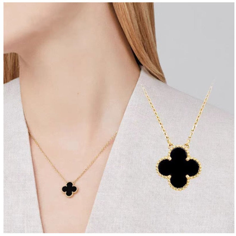 Collar Flor de Medianoche
