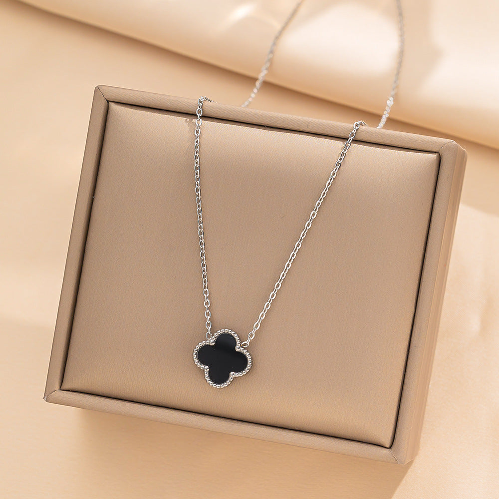 Collar Flor de Medianoche