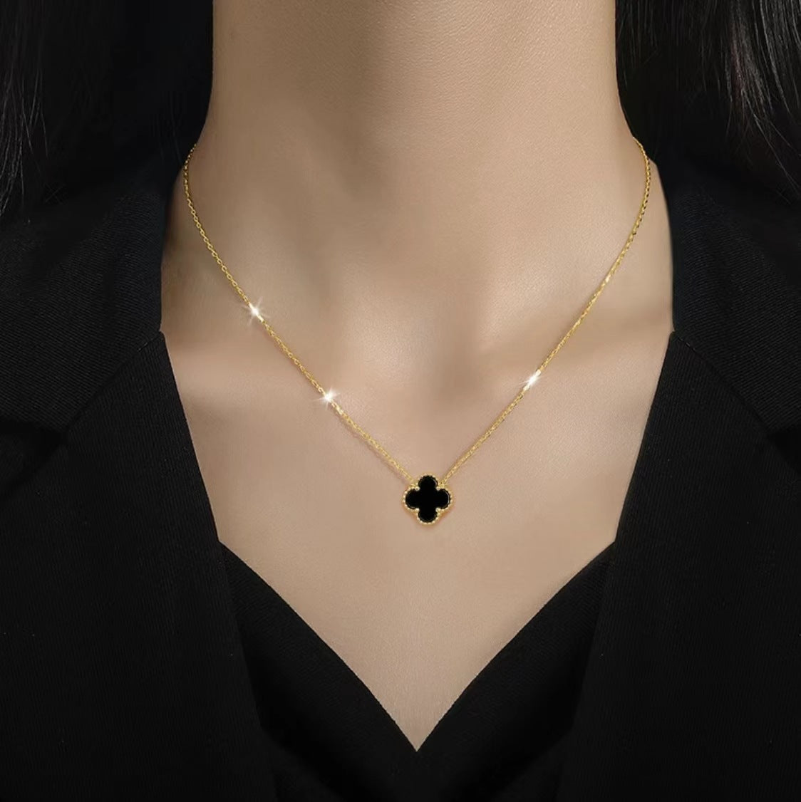 Collar Flor de Medianoche