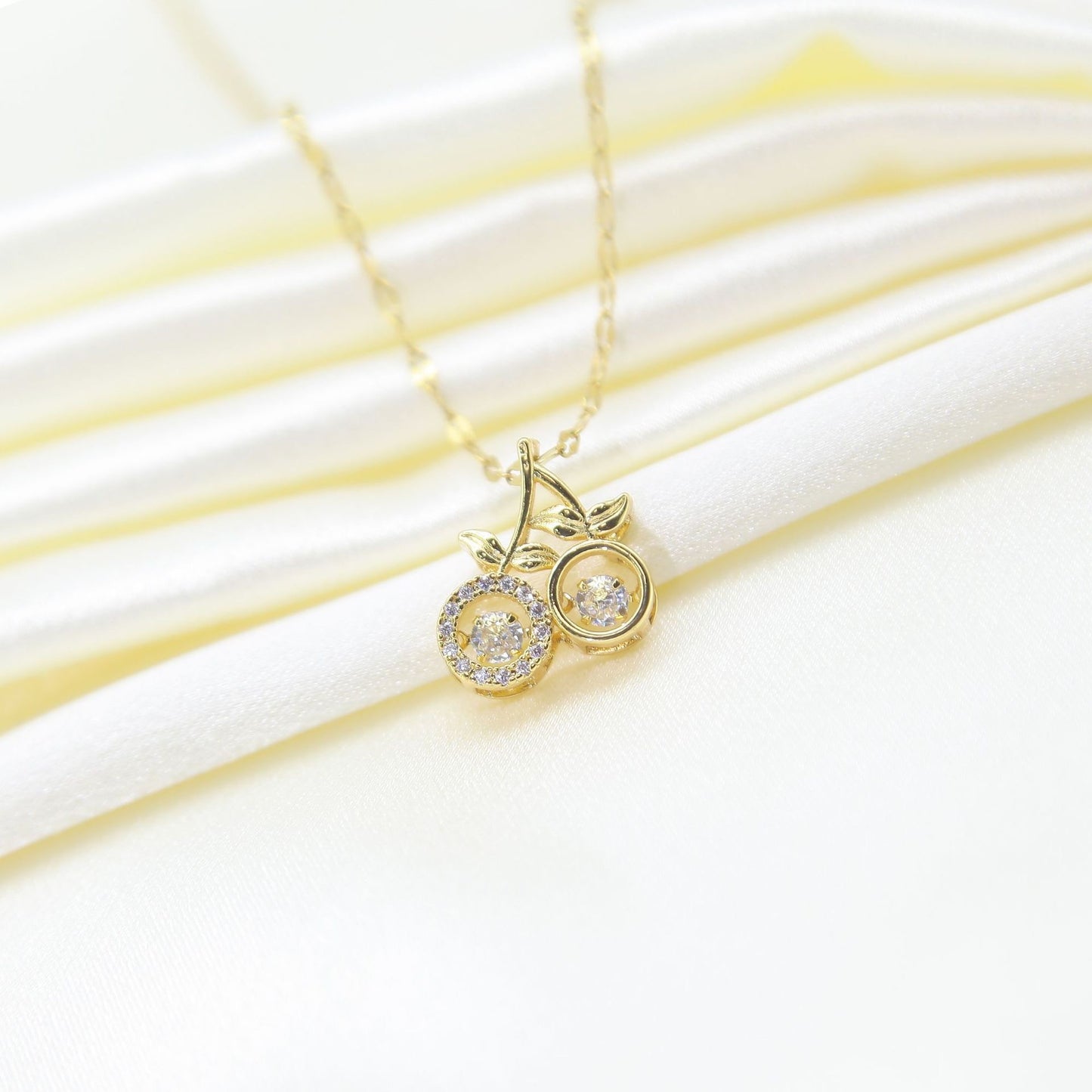 Collar Cerezas Brillantes