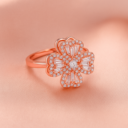 Anillo Trébol de la Fortuna Giratorio