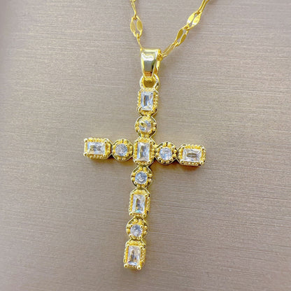 Collar Cruz Brillante