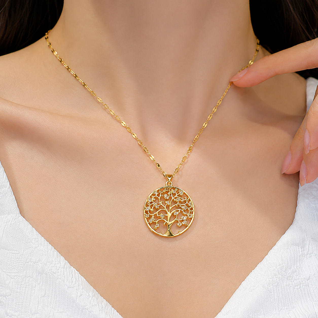 Collar Yggdrasil - El Árbol de los mundos