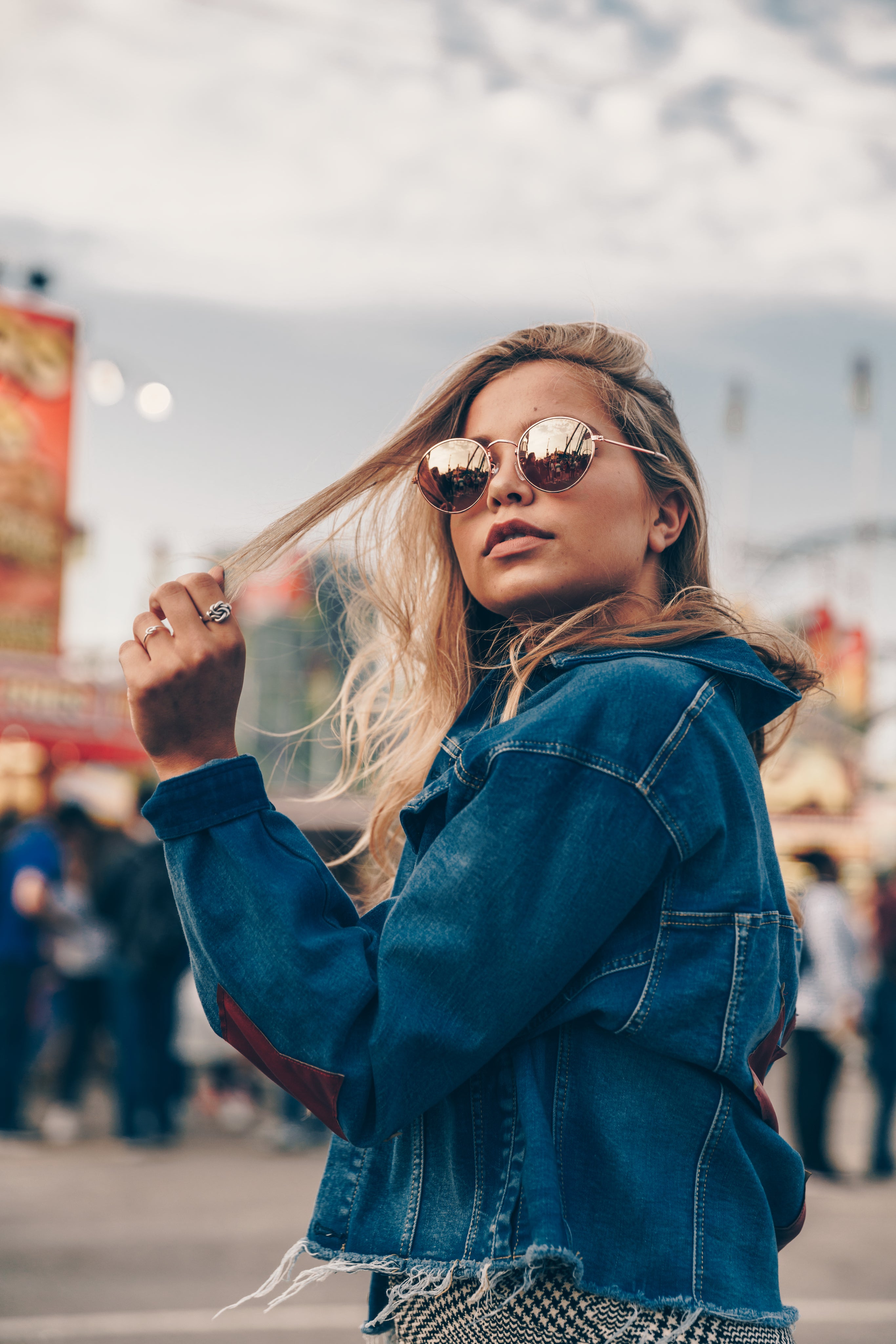 woman-playing-with-blonde-hair